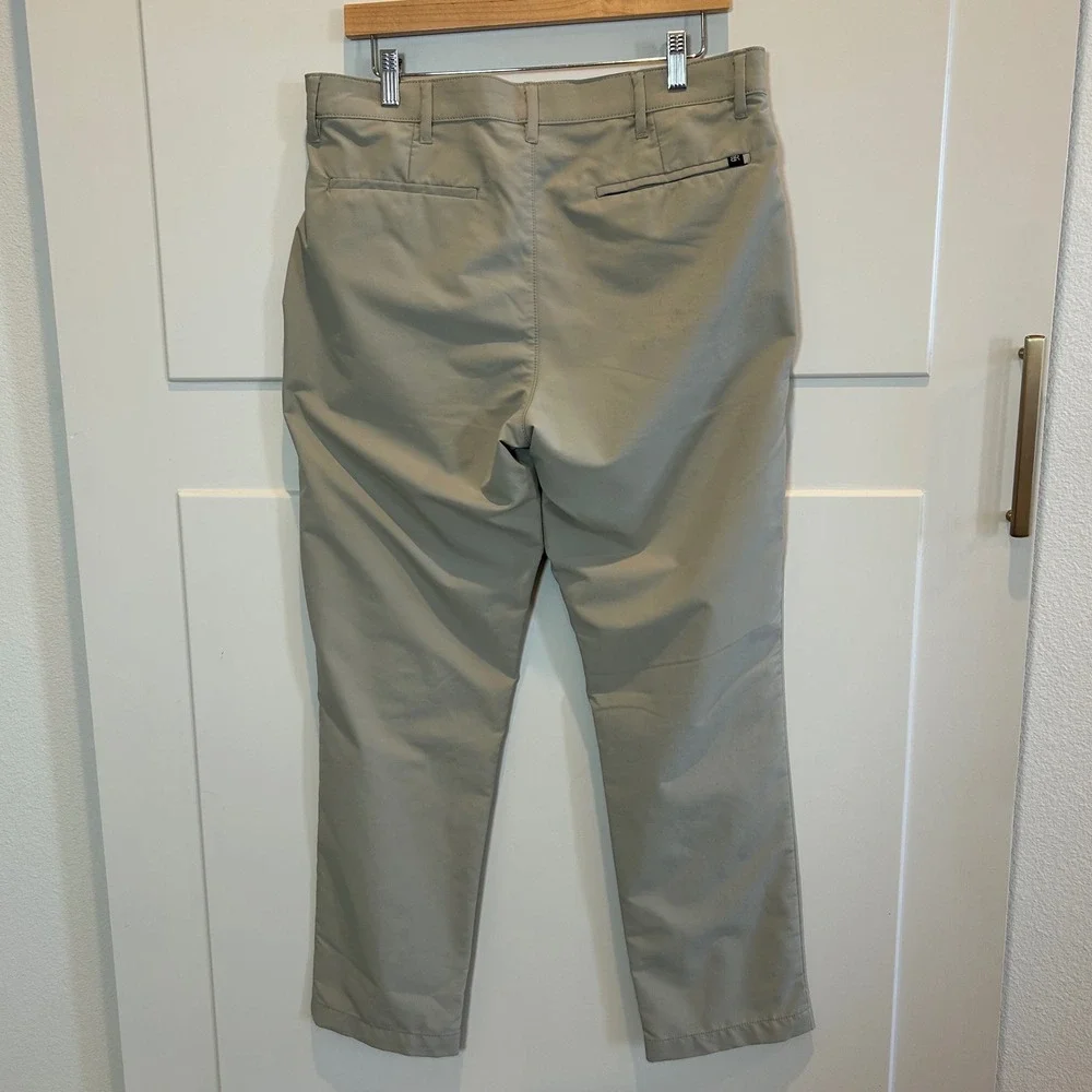Banana Republic Mens 34x30 Straight Fit Chino Pants‎ Khaki Polyester Blend